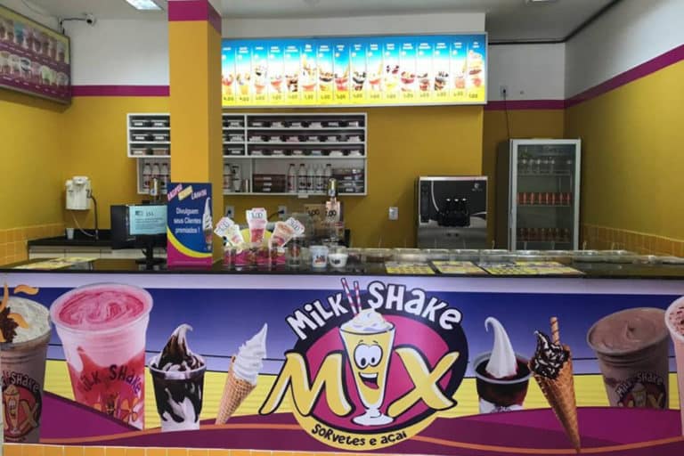 Franquias de açaí: saiba mais sobre o setor e conheça a Milk Shake Mix