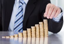 Santander disponibiliza R$ 220 milhões em crédito para franquias dinheiro