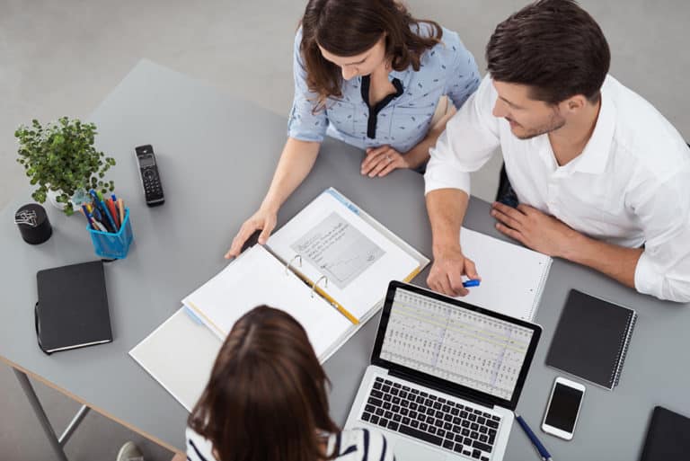 Como prestar um suporte de marketing eficiente para sua rede