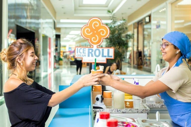 Franquia Ice Cream Roll traz sorvete tailandês para o Brasil