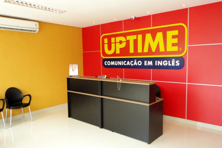 UPTIME: franquia de idiomas com alta lucratividade