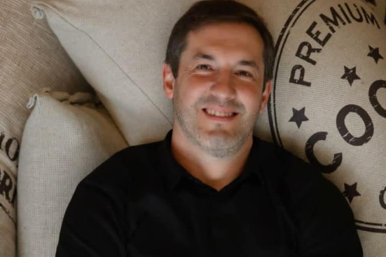 Case de sucesso: a história de Alexandre Costa, fundador da Cacau Show