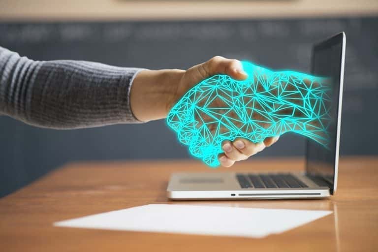 6 razões para usar tecnologia na implantação de franquias
