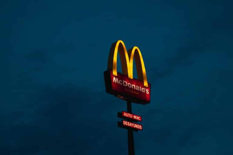 Conheça a história do McDonald’s