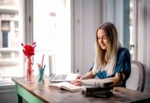 Tudo no home office: 27 franquias para trabalhar em casa franquias para trabalhar em casa 1