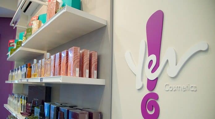Yes! Cosmetics anuncia modelo de franquia 3 em 1 Yes Cosmetics anuncia modelo de franquia 3 em 1