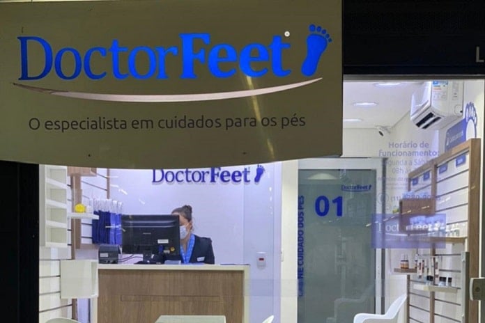 Franquia Doctor Feet 01