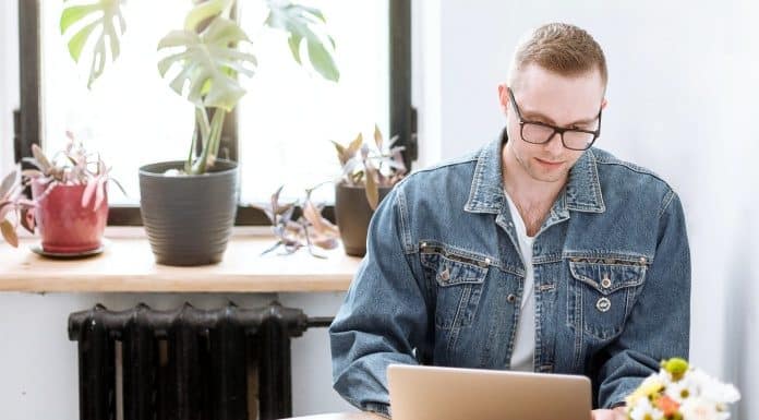 5 motivos para investir em uma franquia online