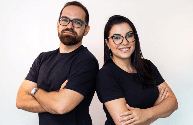 Empreender como casal por meio de uma franquia home office é possível com a Guia-se