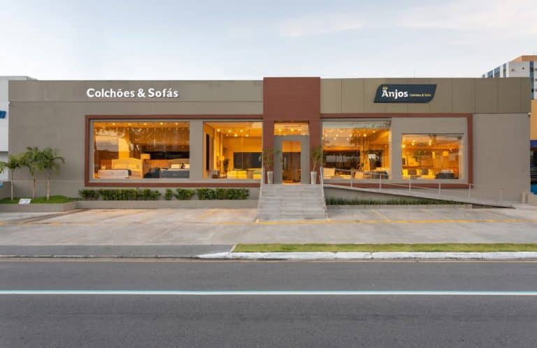 Na ABF Expo, Anjos Colchões & Sofás projeta expansão acelerada e mira 500 lojas até 2030