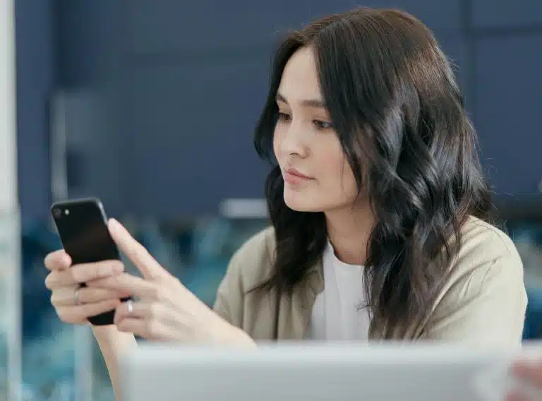 Como as franquias digitais podem transformar sua renda em 2025