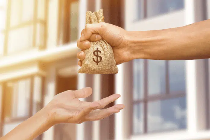 Melhor banco para empréstimo pessoal: 5 opções com juros baixos